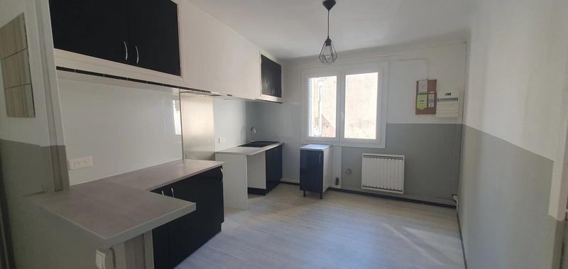 Maison traditionnelle - 78 m² - 5 pièces