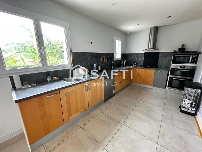 Maison - 115 m² - 6 pièces