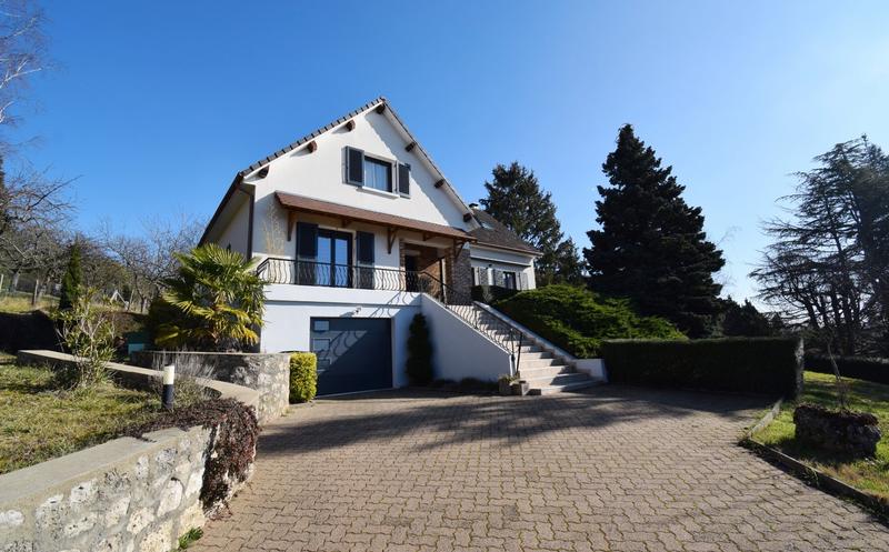 Maison - 150 m² - 5 pièces