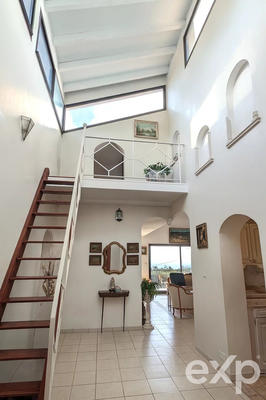 Villa - 220 m² - 7 pièces