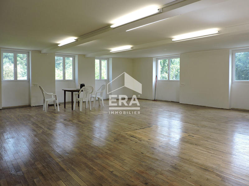 Maison - 558 m² - 20 pièces