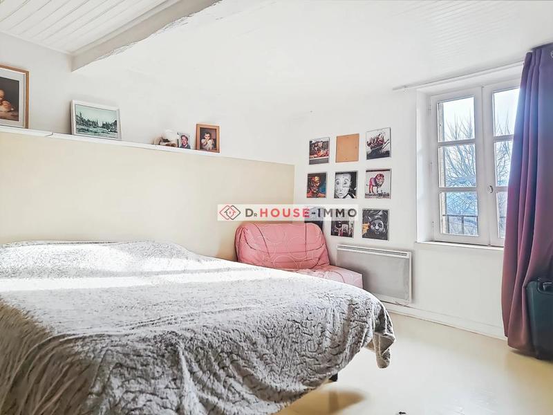 Propriété - 300 m² - 8 pièces