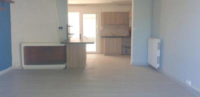 Maison - 122 m² - 6 pièces