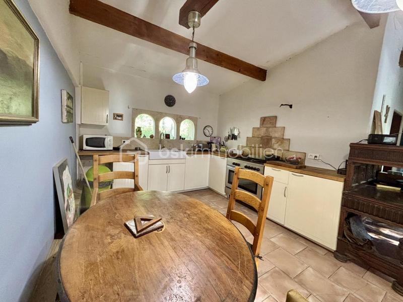 Propriété - 170 m² - 7 pièces