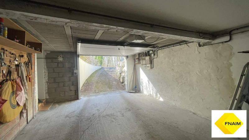 Maison contemporaine - 285 m² - 6 pièces