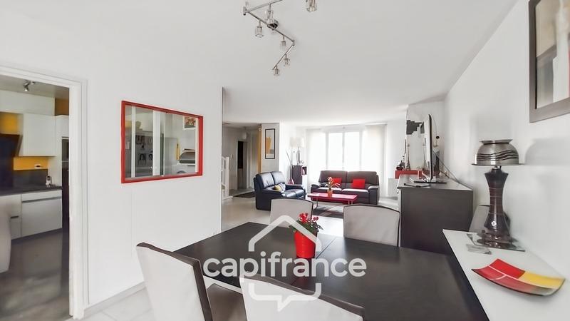 Maison - 195 m² - 7 pièces