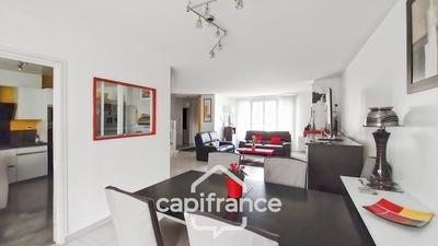 Maison - 195 m² - 7 pièces