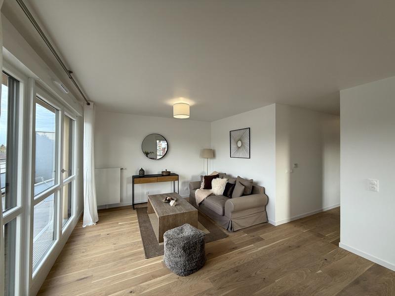 Appartement - 89 m² - 4 pièces