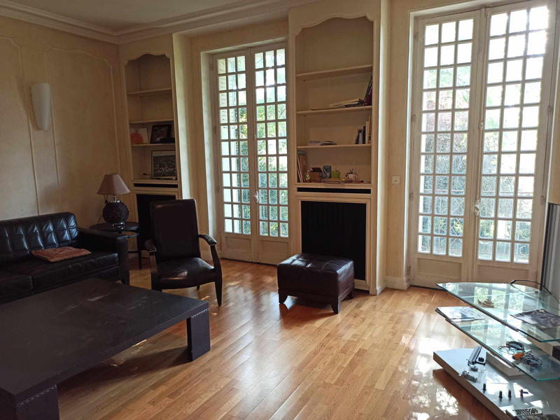 Maison - 171 m² - 6 pièces