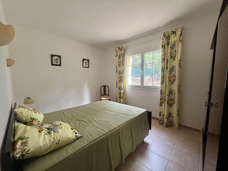 Villa - 221 m² - 6 pièces