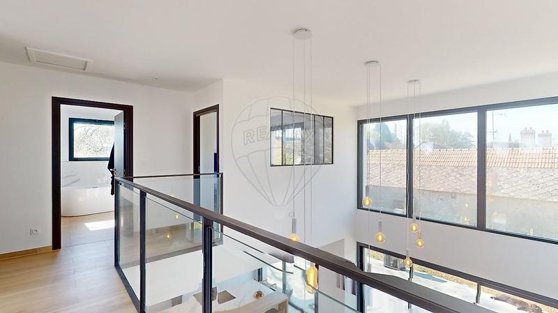 Maison d'architecte - 190 m² - 6 pièces