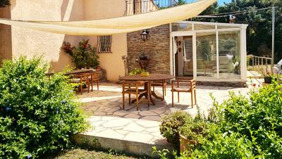 Maison - 236 m² - 7 pièces