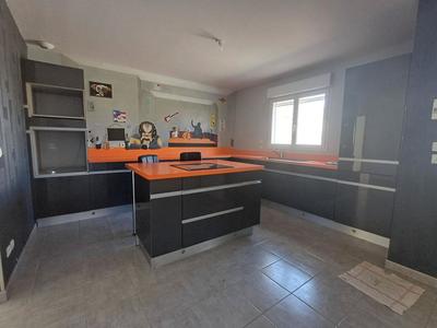 Maison - 120 m² - 5 pièces