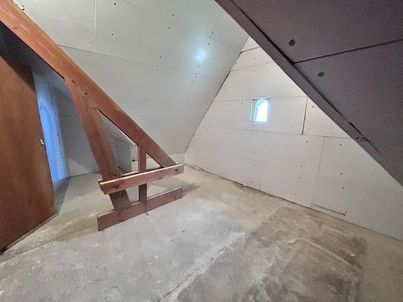 Maison traditionnelle - 145 m² - 6 pièces