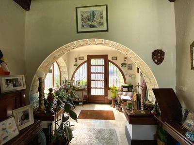 Maison ancienne - 202 m² - 8 pièces