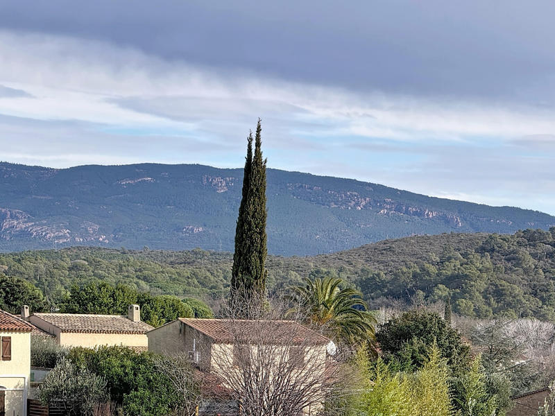 Maison traditionnelle - 158 m² - 5 pièces