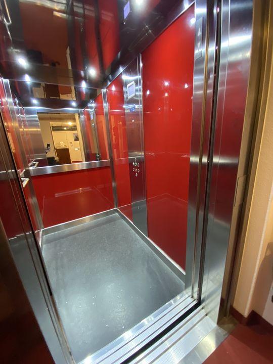 Immeuble - 996 m² - 37 pièces