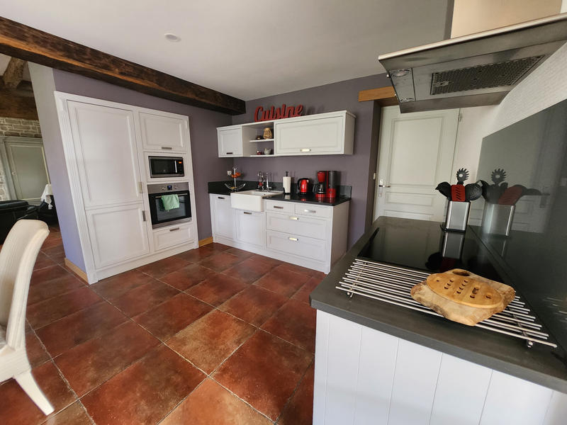 Maison - 158 m² - 8 pièces