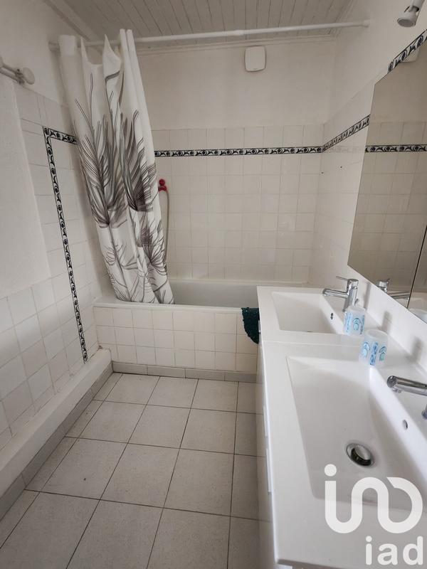 Maison - 400 m² - 17 pièces