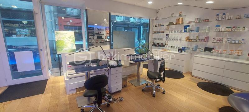 Local commercial - 60 m² - 3 pièces