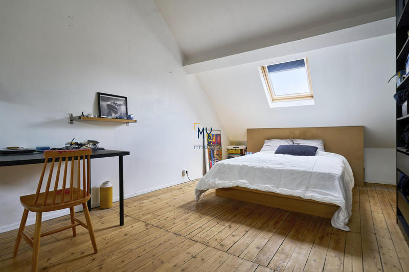 Maison - 169 m² - 6 pièces