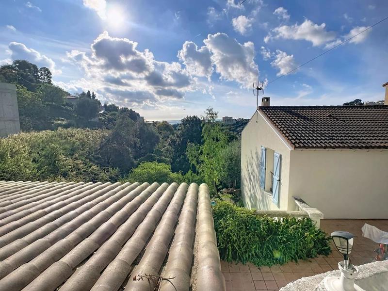 Maison - 121 m² - 4 pièces