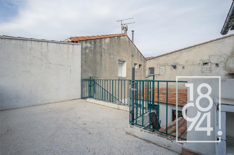 Immeuble - 120 m² - 5 pièces