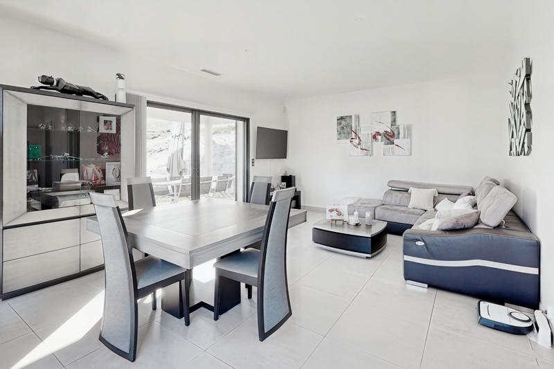 Maison - 100 m² - 4 pièces