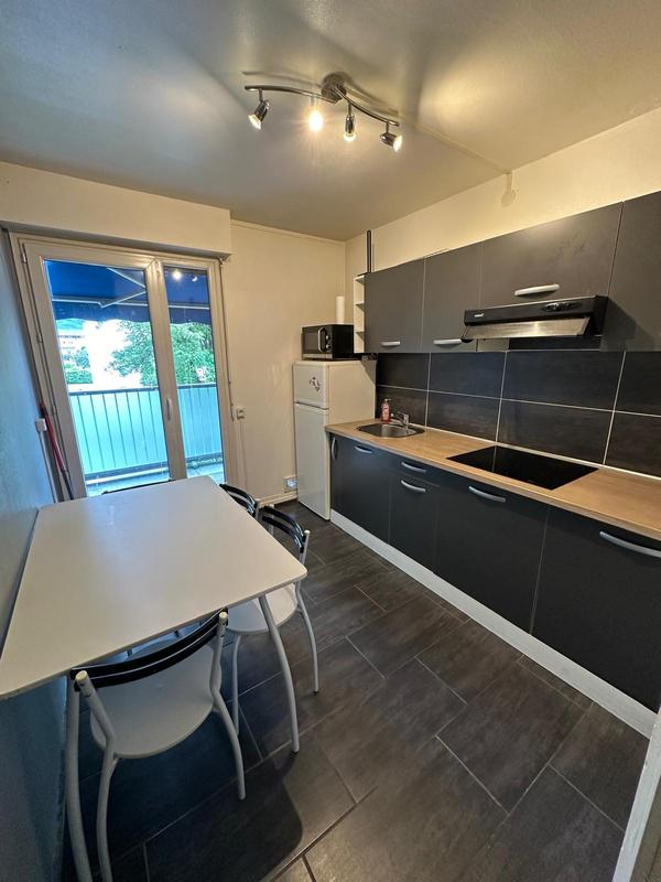 Appartement - 56 m² - 3 pièces