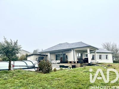 Maison - 147 m² - 6 pièces