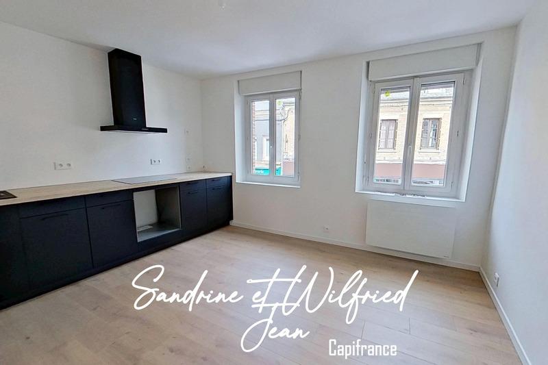 Local commercial - 132 m² - 8 pièces