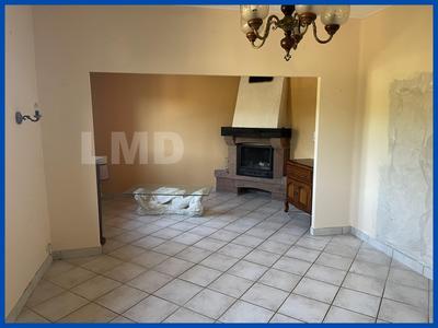 Maison - 137 m² - 7 pièces