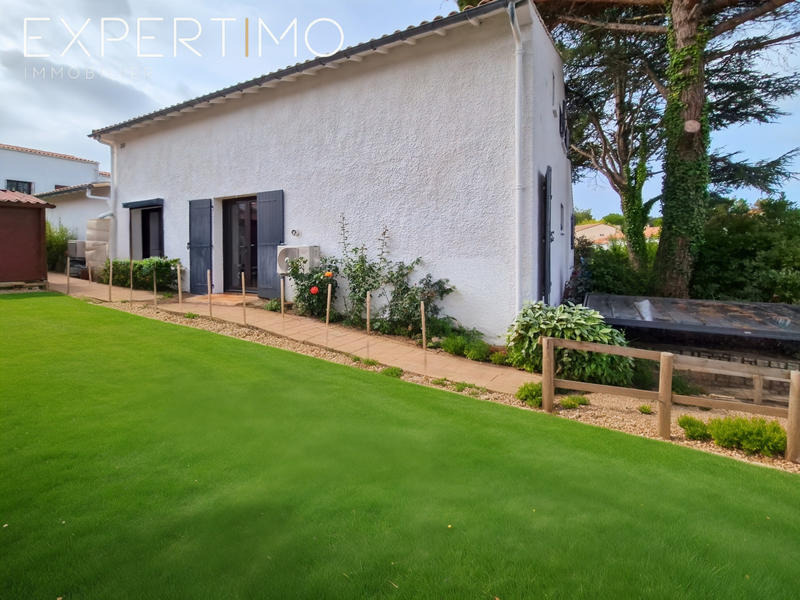 Viager - Maison - 210 m² - 10 pièces