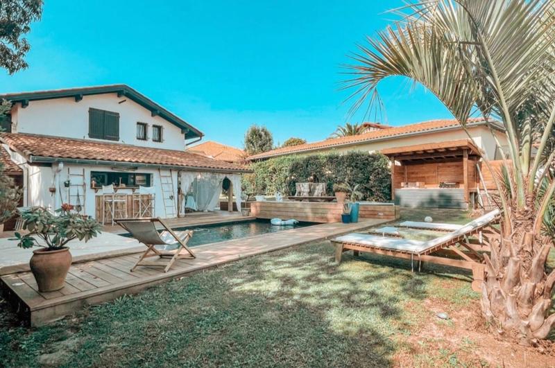 Maison traditionnelle - 105 m² - 4 pièces