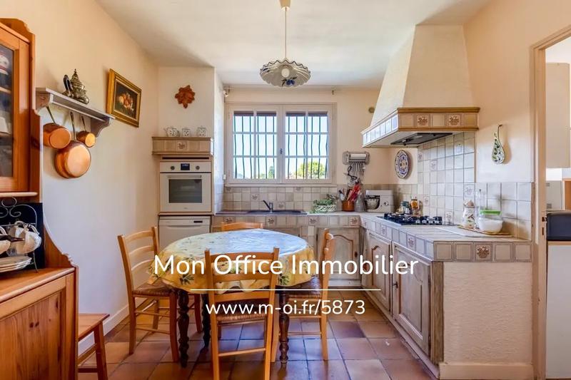 Maison - 140 m² - 6 pièces