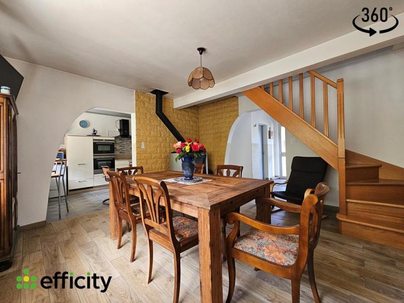 Maison - 111 m² - 5 pièces