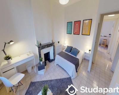 Chambre - 60 m² - 1 pièce