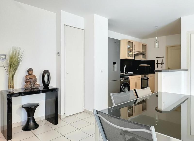 Appartement - 85 m² - 3 pièces