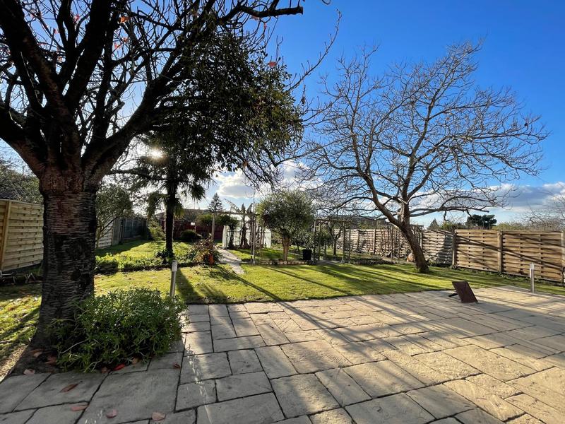 Villa - 193 m² - 8 pièces