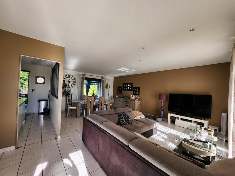 Maison - 120 m² - 6 pièces