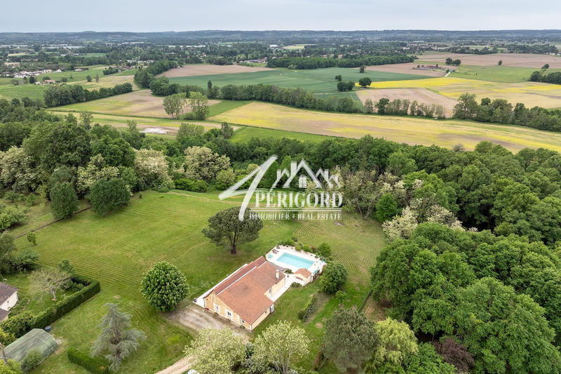 Maison ancienne - 173 m² - 8 pièces