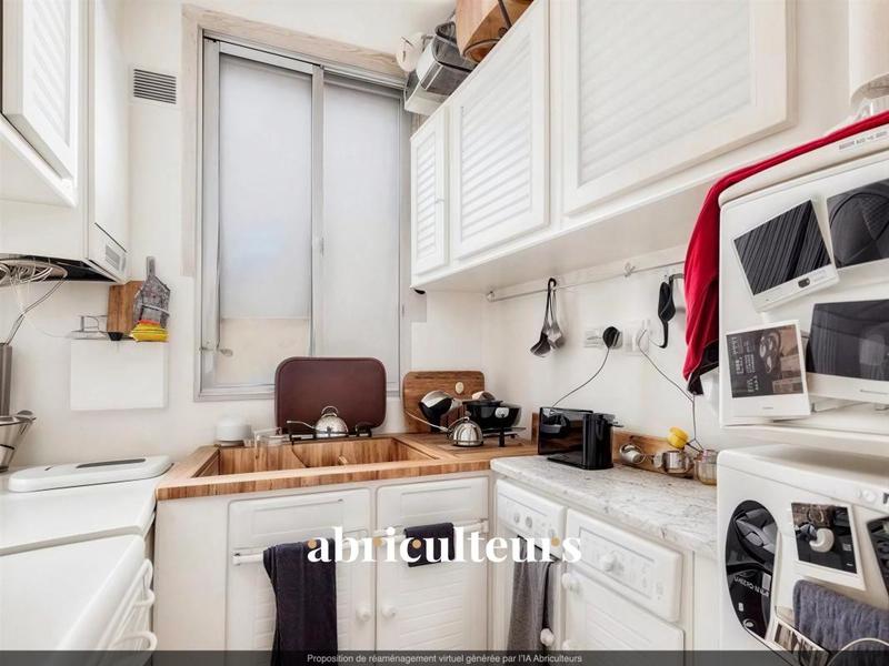 Appartement ancien - 28 m² - 2 pièces