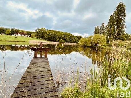 Maison - 404 m² - 5 pièces