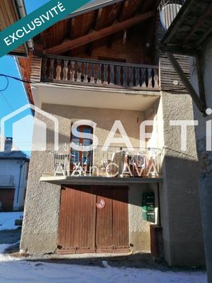 Appartement - 100 m² - 4 pièces