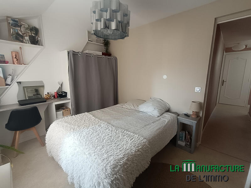 Maison - 177 m² - 6 pièces