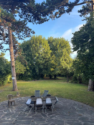 Maison - 267 m² - 8 pièces