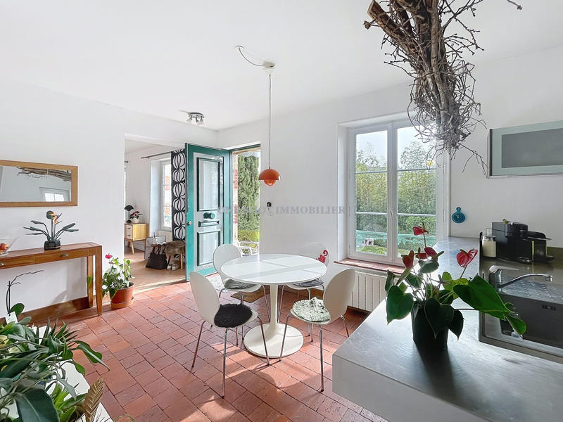 Maison ancienne - 205 m² - 7 pièces