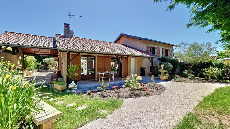Villa - 226 m² - 5 pièces