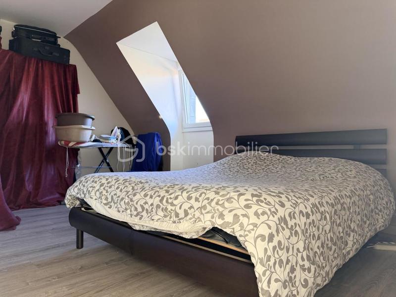 Maison traditionnelle - 101 m² - 6 pièces