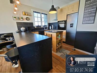 Maison - 120 m² - 4 pièces